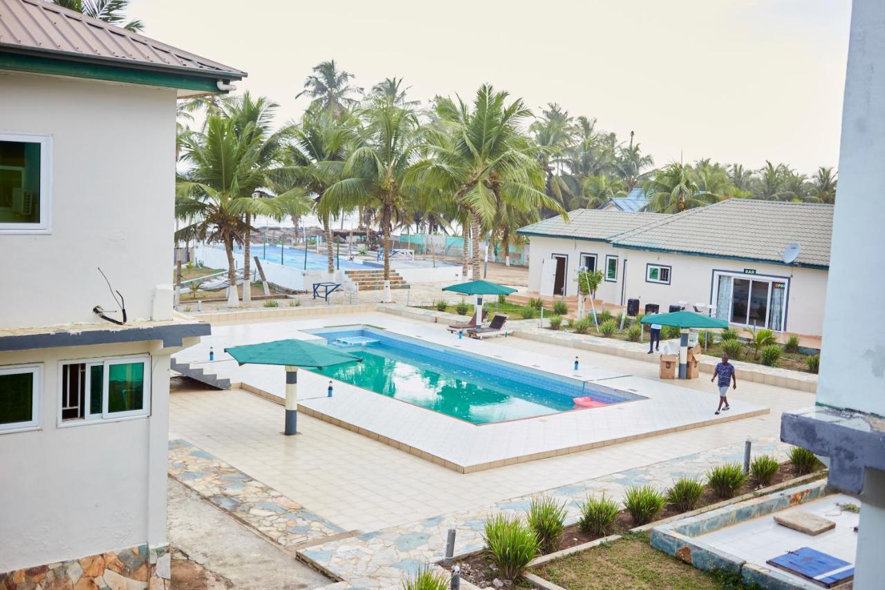 Ellisa Hospitality And Spa Hotel Accra Eksteriør billede