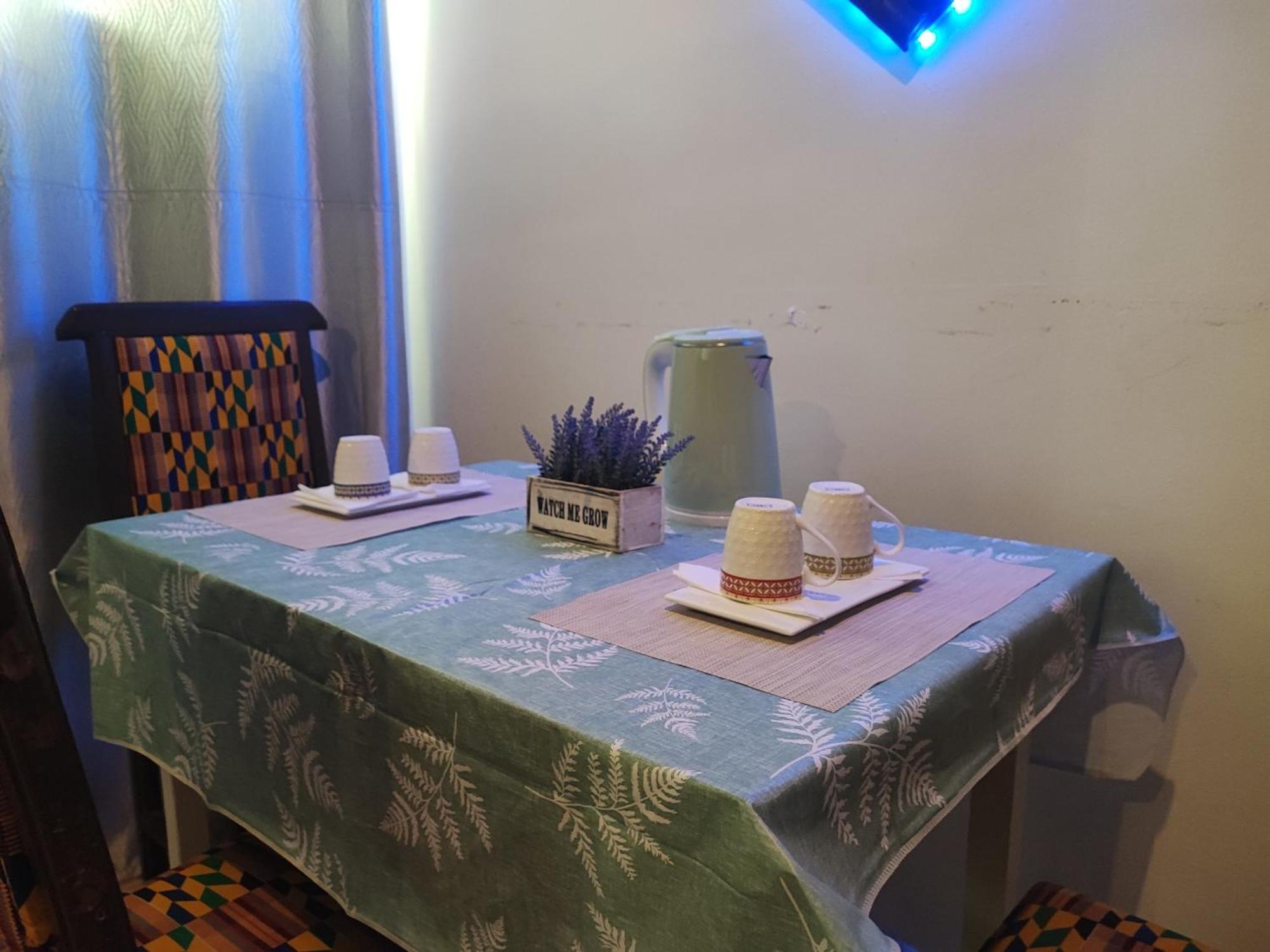 Ellisa Hospitality And Spa Hotel Accra Eksteriør billede