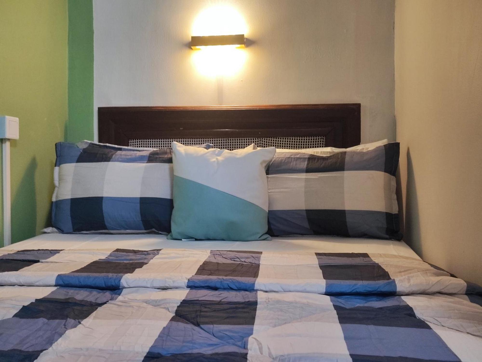 Ellisa Hospitality And Spa Hotel Accra Eksteriør billede