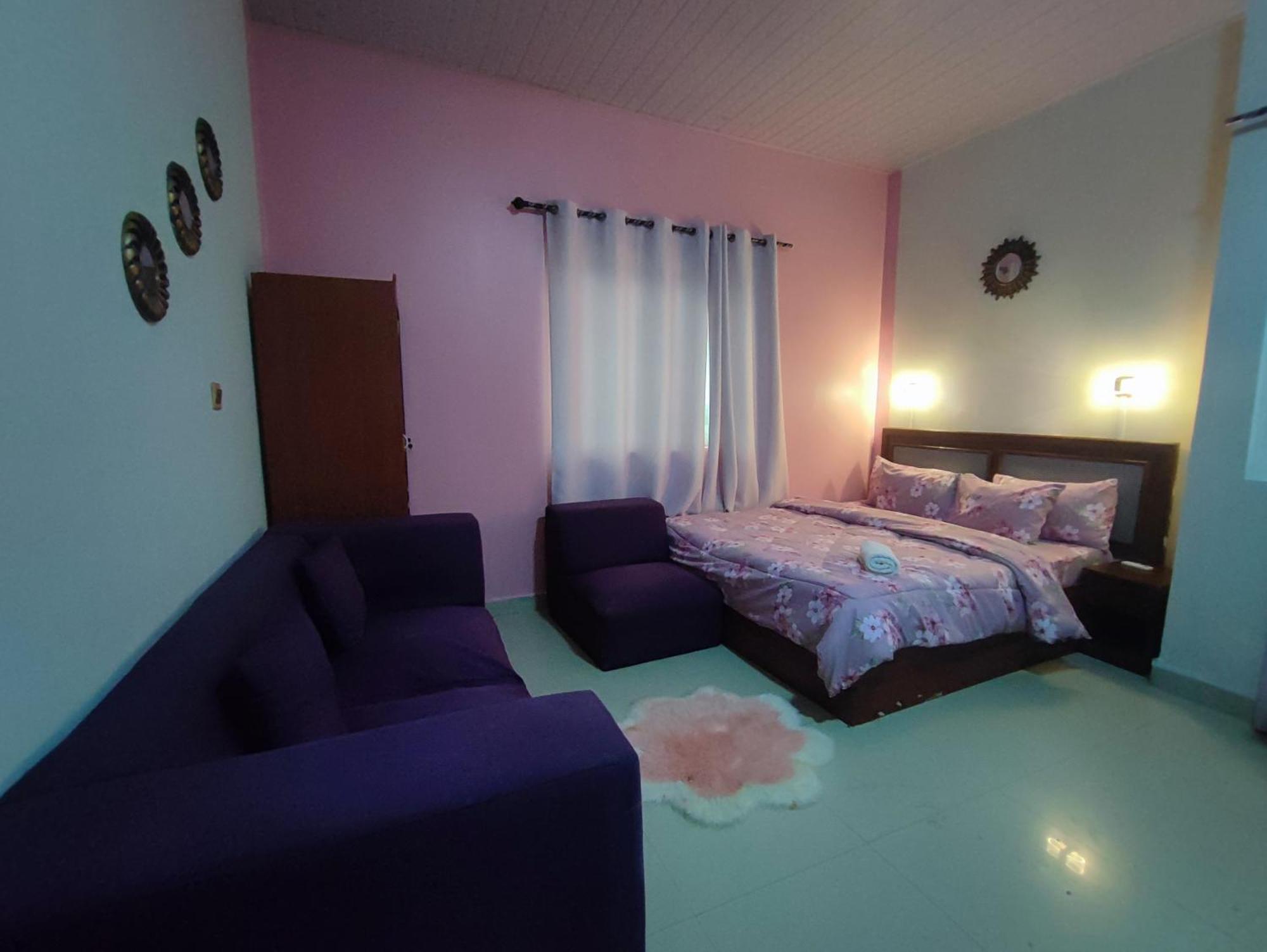 Ellisa Hospitality And Spa Hotel Accra Eksteriør billede