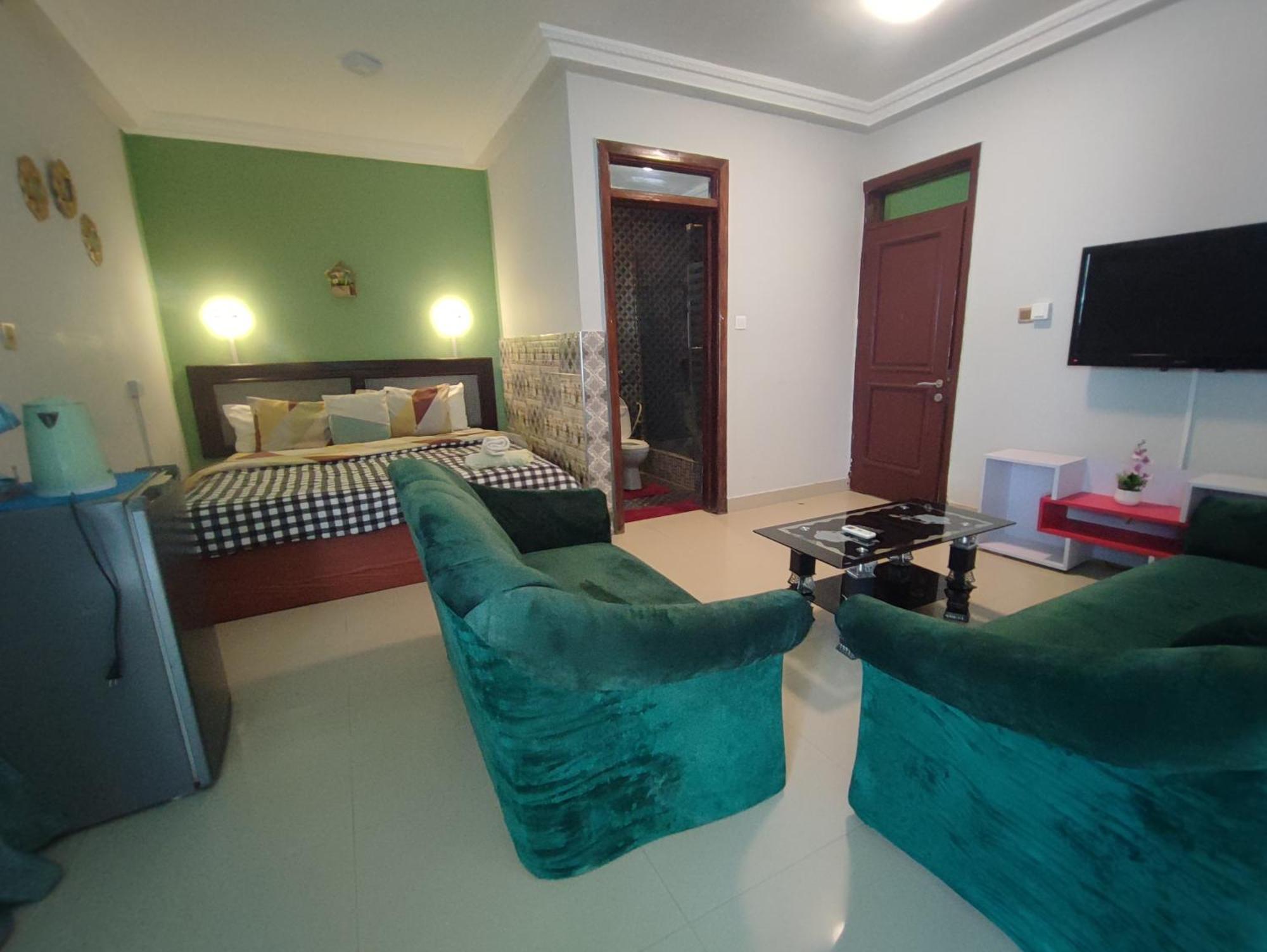 Ellisa Hospitality And Spa Hotel Accra Eksteriør billede